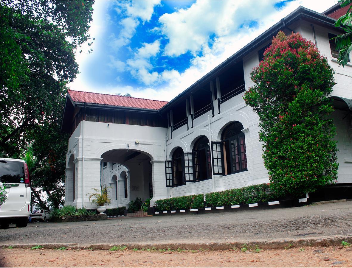 Hotel Ratnapura Rest House Exterior foto